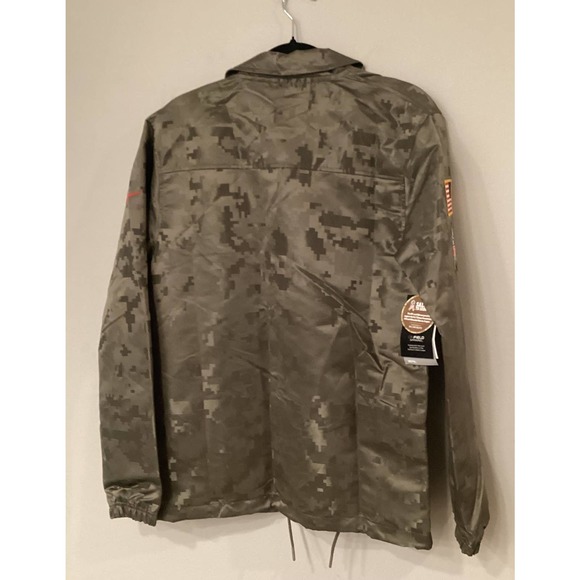 New England Patriots Men's Medium Nike Button Down Camouflage Coat Jacket NWT - Picture 2 of 7